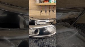 KIA Rio замена штатных линз на светодиодные MTF Cyberlight 3"