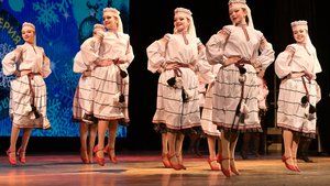 Образцовый коллектив театр-танца "Выкрутасы",2, белорусский танец"Журавли", народный танец.