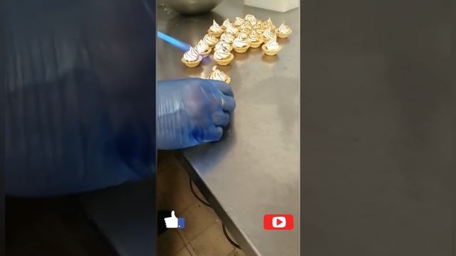 Mini lemon meringue tarts смотреть онлайн