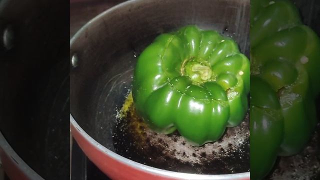 Easy And Simple Egg Stuffed Capcicum #food #shortsvideo #youtubeshorts #viral #shorts смотреть онлайн