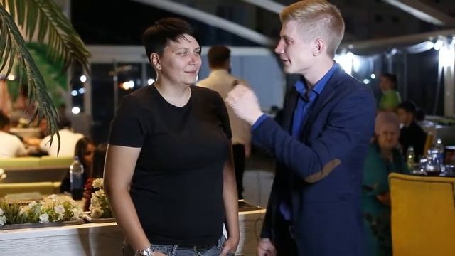 Clover RestoPub смотреть онлайн