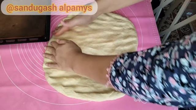 "Синнабоны с шоколадом". 😍 супер дәмді булочки. смотреть онлайн