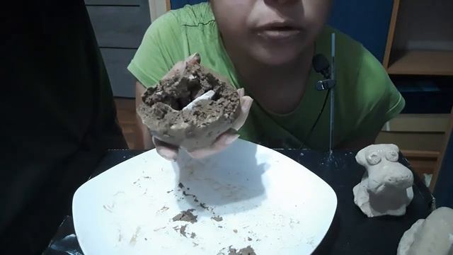 1-видео Разные деликатесы из разных конфет ASMR MUKBANG Мукбанг Мел, глина, асмр,хруст,chalk, crunc
