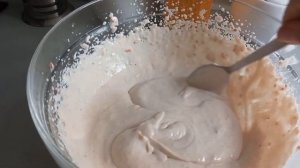 Мороженое только сметана и варенье и самое вкусное клубничное мороженое у вас в холодильнике!!