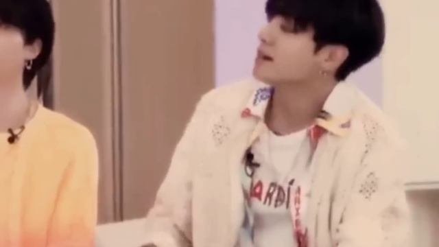 Первая любовь 💏 💜💚