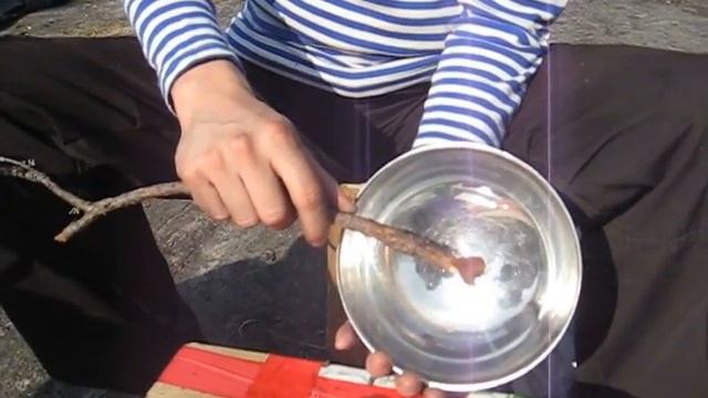 Добываем огонь миской