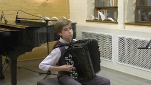 А. Новиков - «Смуглянка». Исполняет Михаил Лосьмаков, преподаватель Айдар Салахов.