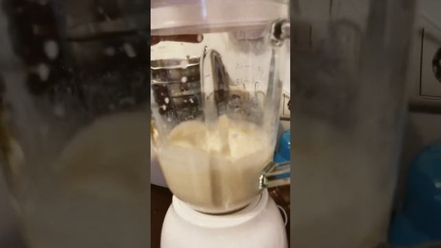 Смузи 🥛🫐🍓🍌своими руками#фитнес#спорт#еда#кухня#здоровоепитание#shorts смотреть онлайн