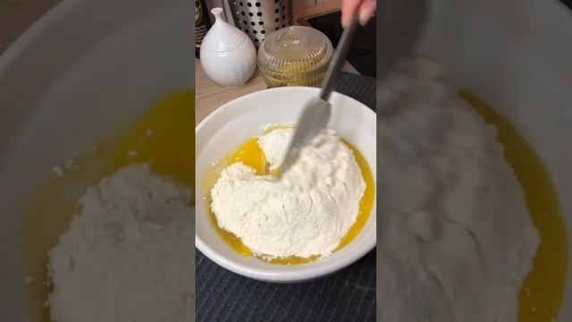 ПЕЧЕНЬЕ С ШОКОЛАДНОЙ КРОШКОЙ #быстрыерецепты #food #печеньесшоколадом #рецептпеченья смотреть онлайн