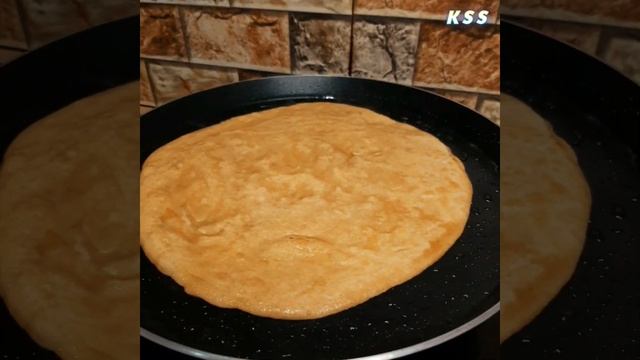 Soo Healthy Breakfast Recipe || Anda Paratha #Shorts смотреть онлайн