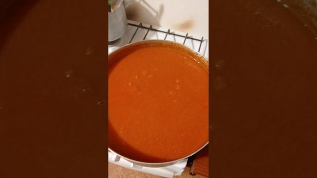 делаем соус из крупных помидор! смотреть онлайн