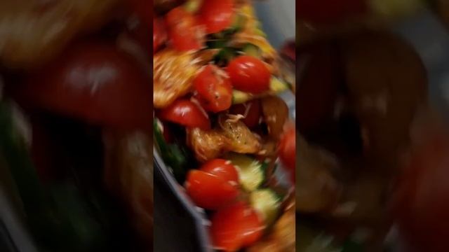 Яркий и необычный салат на завтрак #shorts #breakfast #завтрак #desayuno #салат #salad #рецепт