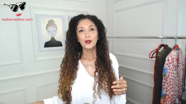 How to Flatter a Full Tummy & Hips | Ageless Style Show Episode 7 смотреть онлайн