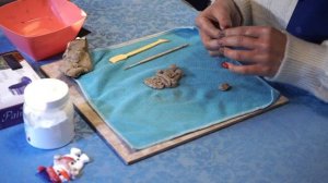 Мастер-класс «Новогодний магнит «Снеговичок»