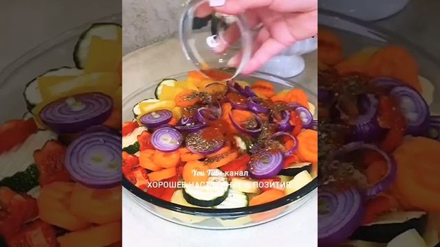 Ужин для всей семьи.👩🍳 #shorts #короткиевидео #ужин #short смотреть онлайн