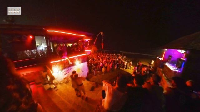 Tempat Party Bule di Canggu Bali | Sand Bar Pantai Batu Bolong