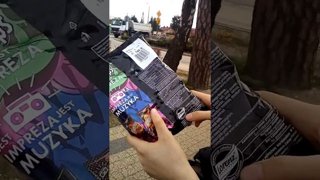 Recenzja chipsów Crunchips: Hot Wings