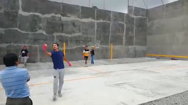 MIGUELITO Y NICO VS CHINITO Y HIJO DEL BRUJO EN ANTIGUA