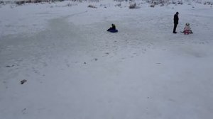 Катаемся с горки .