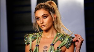 Дочь Майкла Джексона рассказала о своей алкогольной и героиновой зависимости