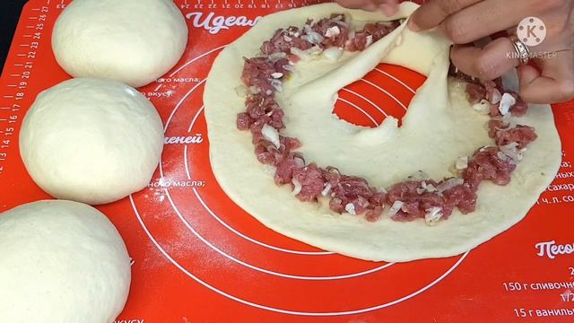 Свекровь научила, теперь кто пробуют просят рецепт! Съедаются в один миг! Узбекская мясная лепешка! смотреть онлайн