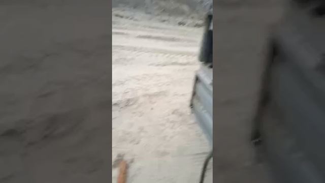 ⛽️ Пит-стоп: ремонтируем и заправляем буровую установку! 🔧 Услуги бурения тел. +7 (985) 185-77-77.