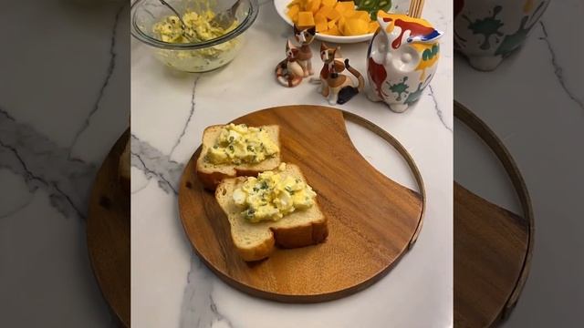 Yogurt Mayonnaise Toast Recipe - Breakfast #Shorts смотреть онлайн