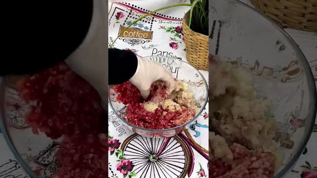 КОТЛЕТЫ В ДУХОВКЕ #foodie #foodlover #еда #yummy #salad #eating #eat #food #shorts #azerbaijani