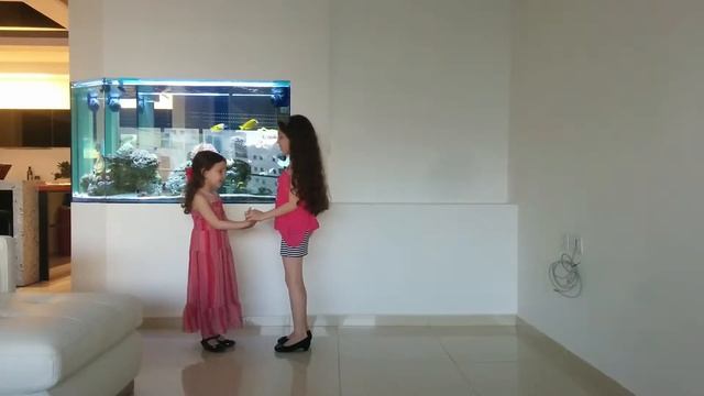 Сюрприз на др от моих дочек смотреть онлайн