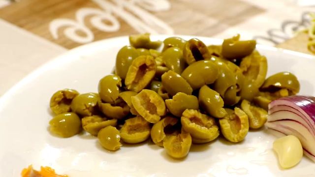 Спагетти с малосольной семгой и оливками. Рекомендую! смотреть онлайн