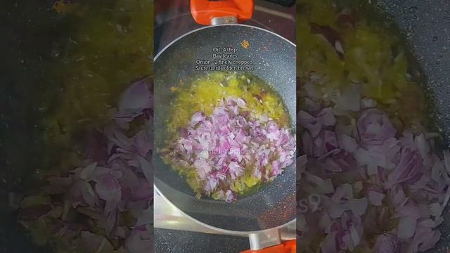 Hare Pyaz Ki Sabji / Spring Onion Curry, प्याज़ के पत्ते की सब्ज़ी #youtubeshorts #shorts смотреть онлайн