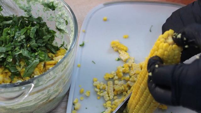 Новый фаворит: салат из сливы и мягкого сыра смотреть онлайн