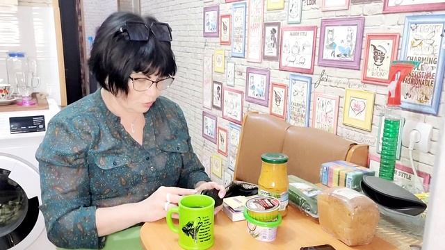 Ничего особенного не происходит 🤷♀️ отказалась от сахара😢 где брать сил?🤔 смотреть онлайн