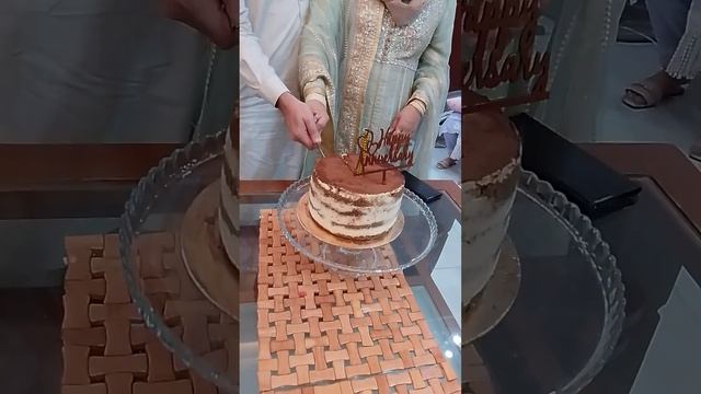 LifeWithErum#1stanniversarycake#anniversarycake#anniversary#dailyvlogcakedecoration#lifeinuk#karach смотреть онлайн