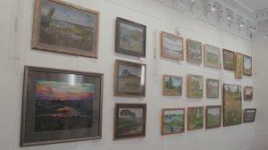 Видео-репортаж с открытия выставки «Лугов Артемовских рассветы и закаты»