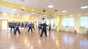 Новый год   ёлка, шарики, хлопушки    ТАНЦУЙТЕ С НАМИ  ОМСК  Lariva Dance 15 12 2023 г