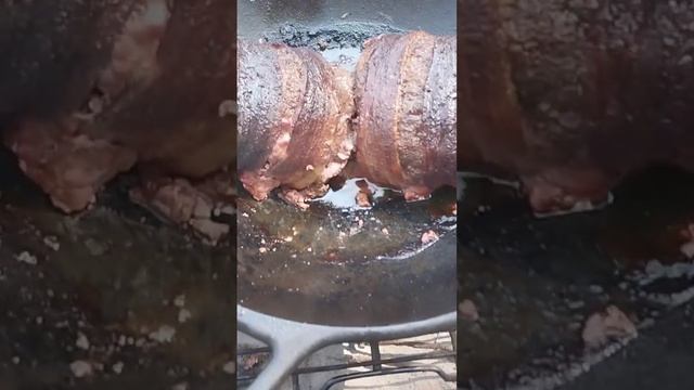 GROUND DEER MEAT IN A WOK ON A WEBER KETTLE!!! смотреть онлайн