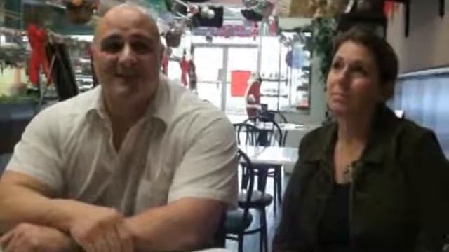 First Class Bagel Cafe смотреть онлайн