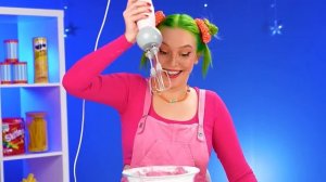 Откуси Лизни или Ничего Челлендж | Битвы с Едой от Trend DO Challenge