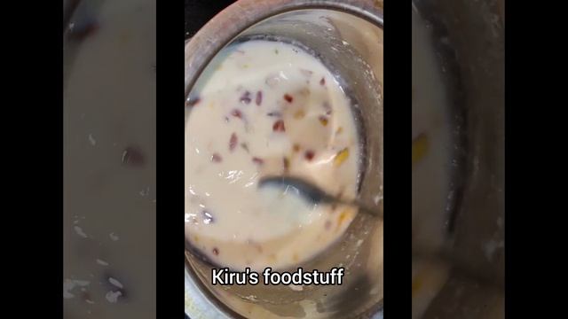 Homemade malai kulfi without condensed milk with only 3 ingredients #shortsfeed #ytshorts #shorts смотреть онлайн
