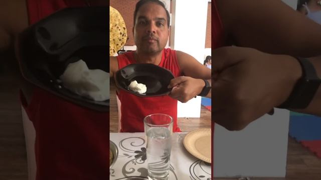 PARATHA (INDIAN BREAD) Paratha (roti India) Паратха (индийский хлеб) पराठा (भारतीय रोटी)