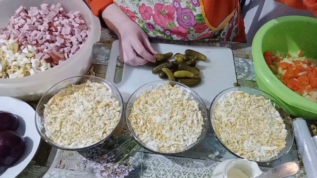 селедка под шубой, винегрет и оливье смотреть онлайн