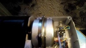 Настенный керамический обогреватель. Ремонт вентилятора.