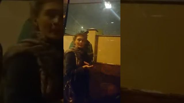 Мужчины!!! Будьте осторожны!!! Бегите от этого монстра смотреть онлайн