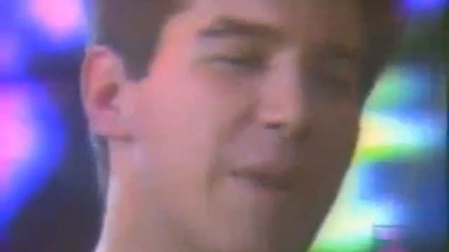 Сиреневый вечер. исп. Сергей Чумаков в программе Лимпопо. смотреть онлайн