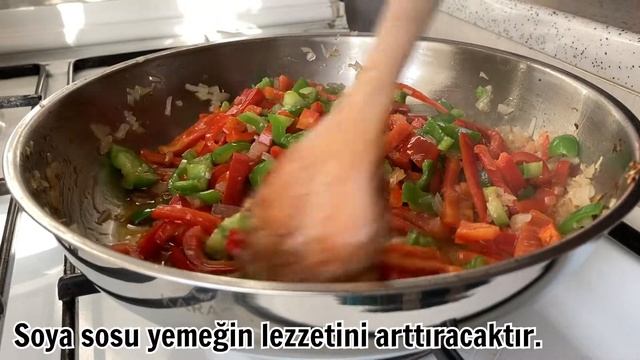 Kolay ve Lezzetli Pratik Tavuk Yemeği Tavuk Fajita Tarifi Fajita Nasıl Yapılır Yemek Tarifleri