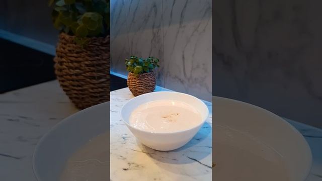 Манник на кефире простой рецепт. Манник без сливочного масла и миксера.