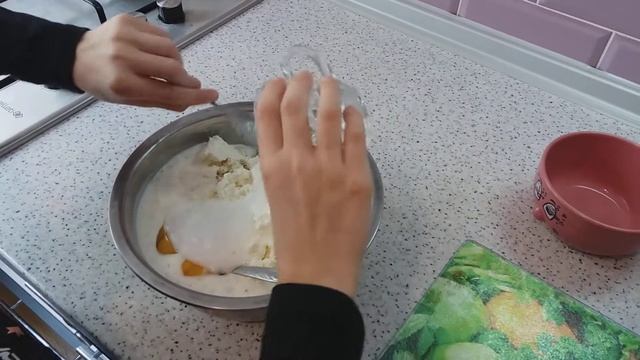 Диетический тортик без муки и без сахара.