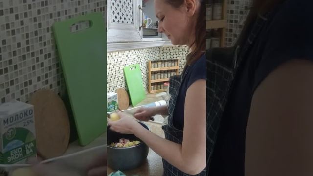 Тушеное мясо с картошкой с мультиварке скороварке #кухня #мебель #cooking #food #едимдома смотреть онлайн