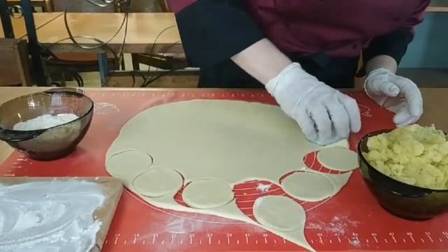 Вареники із прісного тіста смотреть онлайн